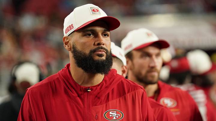 Aug 13, 2026; Santa Clara, California, USA; San Francisco 49ers wide receiver Mike Evans (5) watches from the sideline during a game against the Tennessee Titans in the fourth quarter at Levi's Stadium. Mandatory Credit: David Gonzales-Imagn Images Aug 13, 2026; Santa Clara, California, USA; San Francisco 49ers wide receiver Mike Evans (5) watches from the sideline during a game against the Tennessee Titans in the fourth quarter at Levi's Stadium. Mandatory Credit: David Gonzales-Imagn Images