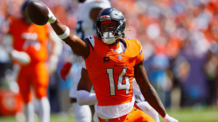 Tennessee Titans v Denver Broncos
