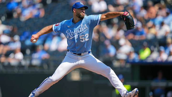 Jun 11, 2026; Kansas City, Missouri, USA; Kansas City Royals pitcher Michael Wacha (52) pitches during the first inning against the Texas Rangers at Kauffman Stadium. Mandatory Credit: Jay Biggerstaff-Imagn Images Jun 11, 2026; Kansas City, Missouri, USA; Kansas City Royals pitcher Michael Wacha (52) pitches during the first inning against the Texas Rangers at Kauffman Stadium. Mandatory Credit: Jay Biggerstaff-Imagn Images