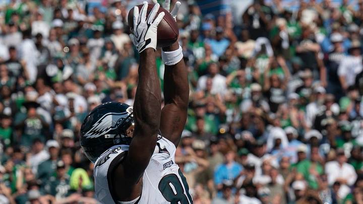 Philadelphia wide receiver Darius Cooper (80) makes a catch in the Tennessee end zone with 9 seconds left in the fourth quarter of their game at Nissan Stadium Sunday, Sept. 20, 2026. The catch proved to be the game-winner as Philadelphia beat Tennessee 24-20.