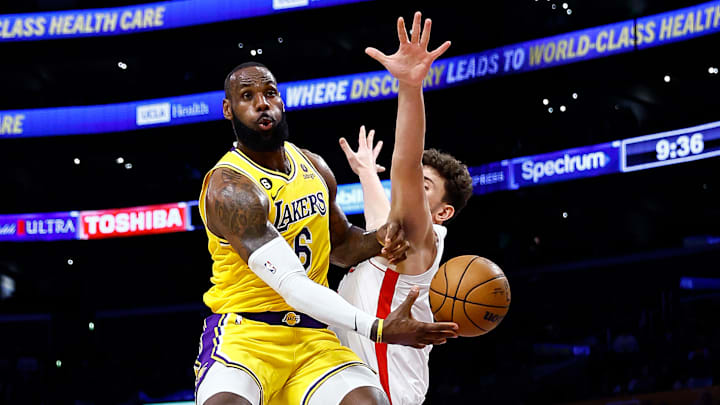 LeBron se convirtió en el segundo jugador en superar los 38.000 puntos en la NBA y es el segundo tan solo por detrás de Kareem Abdul Jabbar