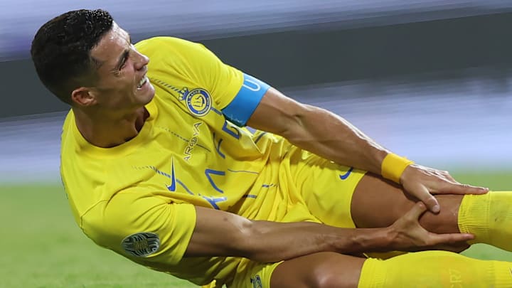 CR7 tordu de douleurs.