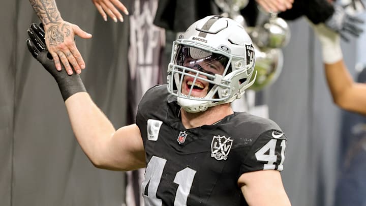 Los Angeles Chargers v Las Vegas Raiders