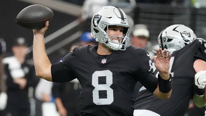 Las Vegas Raiders quarterback Kirk Cousins (8) passes the ball against the San Francisco 49ers during the first quarter at Allegiant Stadium. Mandatory Credit: Kirby Lee-Imagn Images Las Vegas Raiders quarterback Kirk Cousins (8) passes the ball against the San Francisco 49ers during the first quarter at Allegiant Stadium. Mandatory Credit: Kirby Lee-Imagn Images