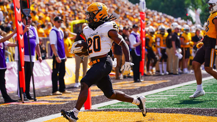 Idaho Vandals running back Elisha Cummings (20)