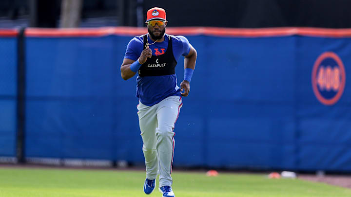Feb 19, 2025; Port St. Lucie, FL, USA; New York Mets right fielder Starling Marte (6) runs on the field during a spring training workout at Clover Park. 
