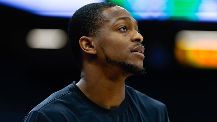 Mar 17, 2026; Sacramento, California, USA; San Antonio Spurs guard De'aaron Fox (4) during warms up before the game against the Sacramento Kings at Golden 1 Center. Mandatory Credit: Sergio Estrada-Imagn Images