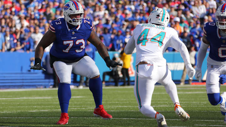 Miami Dolphins v Buffalo Bills