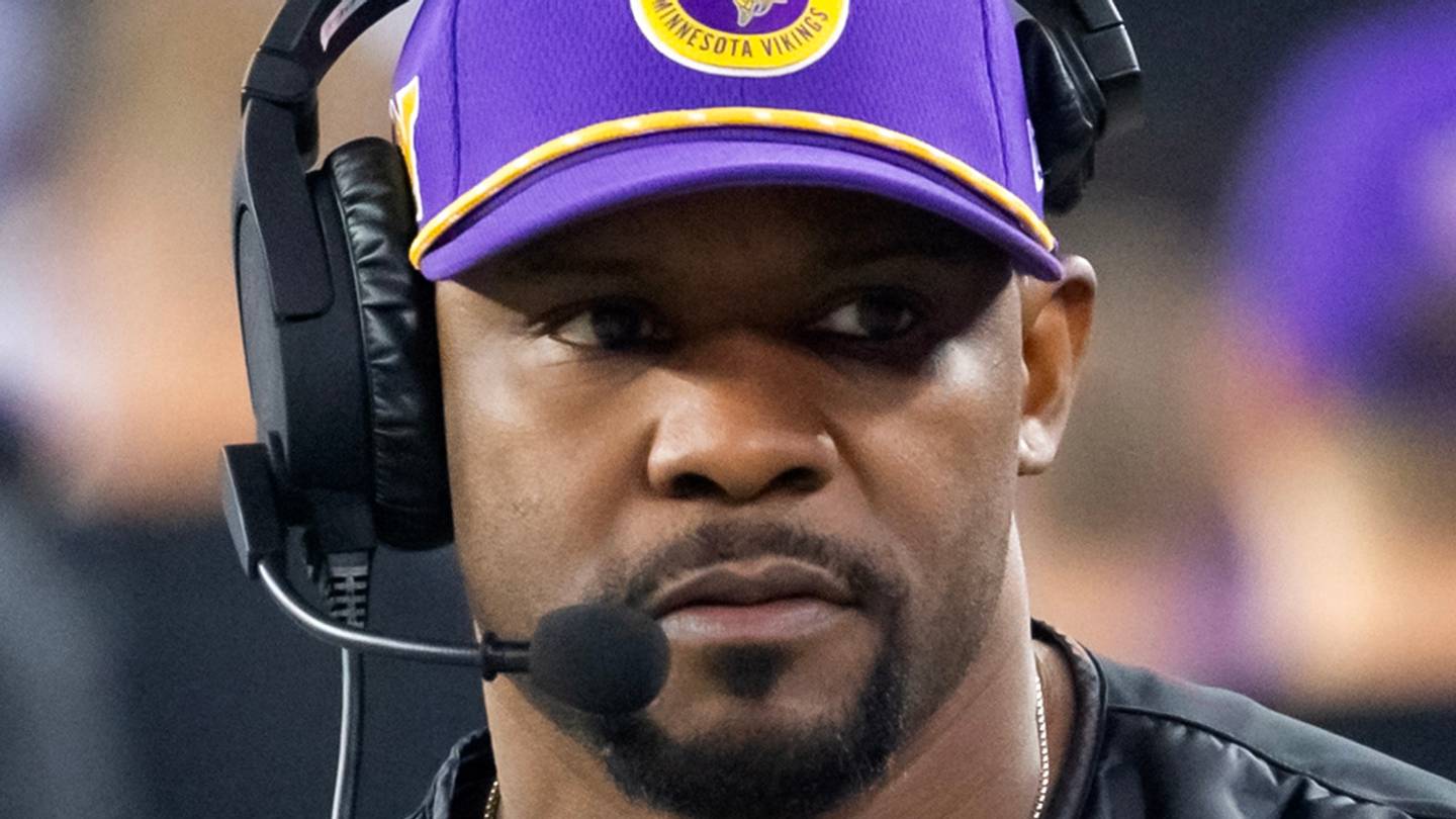 Vikings' Biggest Need Ahead of the NFL Trade Deadline Is Painfully Obvious
