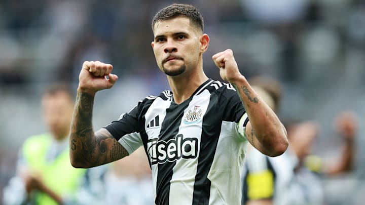 Bruno Guimarães voltou a aparecer no radar do Manchester City