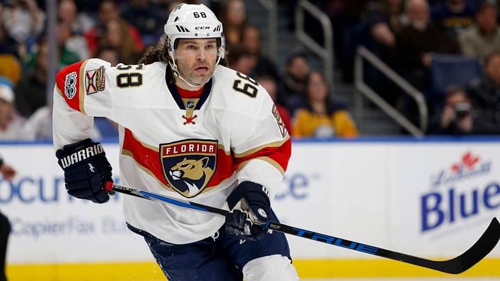 Mar 27, 2017; Buffalo, NY, USA; Florida Panthers right wing Jaromir Jagr (68) looks for the puck during the first period against the Buffalo Sabres at KeyBank Center. Mandatory Credit: Timothy T. Ludwig-USA TODAY Sports Mar 27, 2017; Buffalo, NY, USA; Florida Panthers right wing Jaromir Jagr (68) looks for the puck during the first period against the Buffalo Sabres at KeyBank Center. Mandatory Credit: Timothy T. Ludwig-USA TODAY Sports