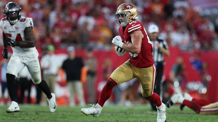 Oct 12, 2025; Tampa, Florida, USA; San Francisco 49ers tight end Jake Tonges (88) runs for a gain during the fourth quarter against the Tampa Bay Buccaneers at Raymond James Stadium. Mandatory Credit: Nathan Ray Seebeck-Imagn Images