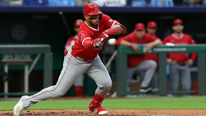 Los Angeles Angels v Kansas City Royals