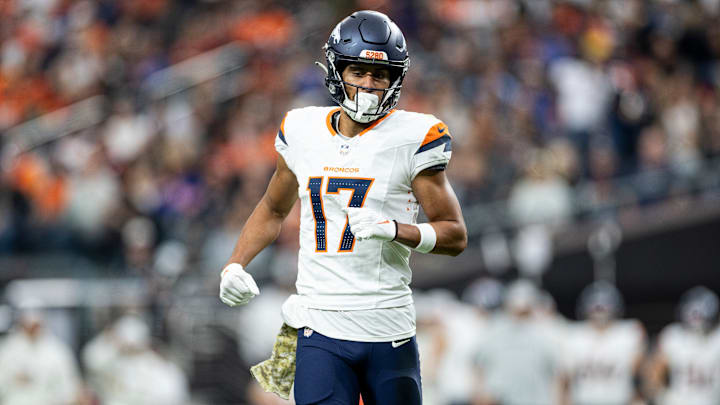 Denver Broncos WR Devaughn Vele