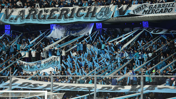 Torcida do Racing é para lá de fanática