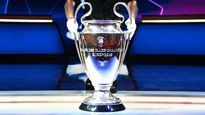 FBL-EUR-C1-DRAW-LOGO