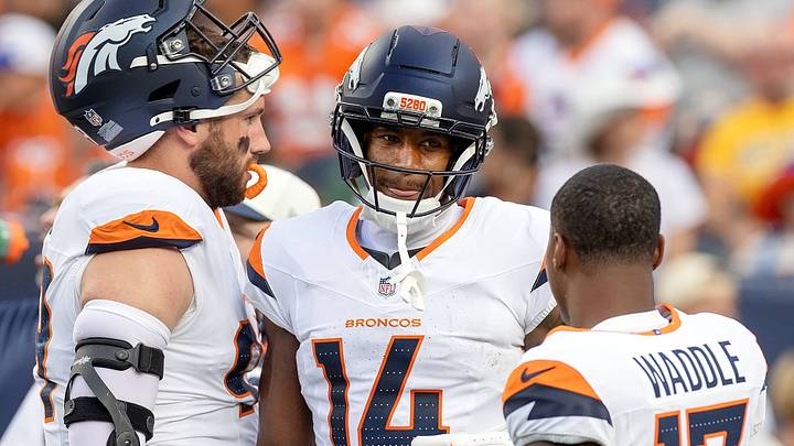 August 22, 2026, Denver, Colorado, USA: Broncos WR COURTLAND SUTTON, center, chats with team mate JAYLEN WADDLE, right, during warm-ups in the 1st. Half at Empower Field at Mile High Friday evening. Packers beat the Broncos in Pre-Season 33-13. August 22, 2026, Denver, Colorado, USA: Broncos WR COURTLAND SUTTON, center, chats with team mate JAYLEN WADDLE, right, during warm-ups in the 1st. Half at Empower Field at Mile High Friday evening. Packers beat the Broncos in Pre-Season 33-13.