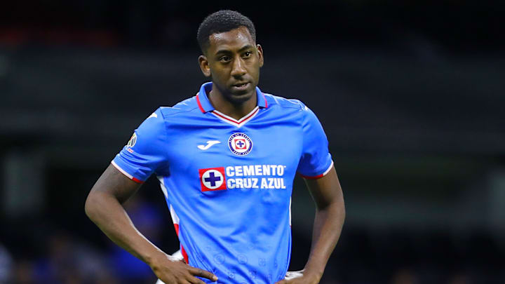 Cruz Azul v Monterrey - Playoffs Torneo Apertura 2022 Liga MX