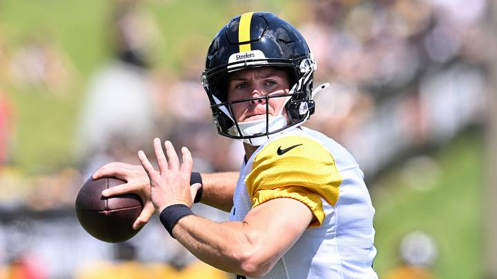 Aug 03, 2026; Latrobe, PA, USA; Pittsburgh Steelers quarterback Will Howard (18) throws a pass in a practice session at Training camp at Saint Vincent College. Mandatory Credit: Barry Reeger-Imagn Images Aug 03, 2026; Latrobe, PA, USA; Pittsburgh Steelers quarterback Will Howard (18) throws a pass in a practice session at Training camp at Saint Vincent College. Mandatory Credit: Barry Reeger-Imagn Images