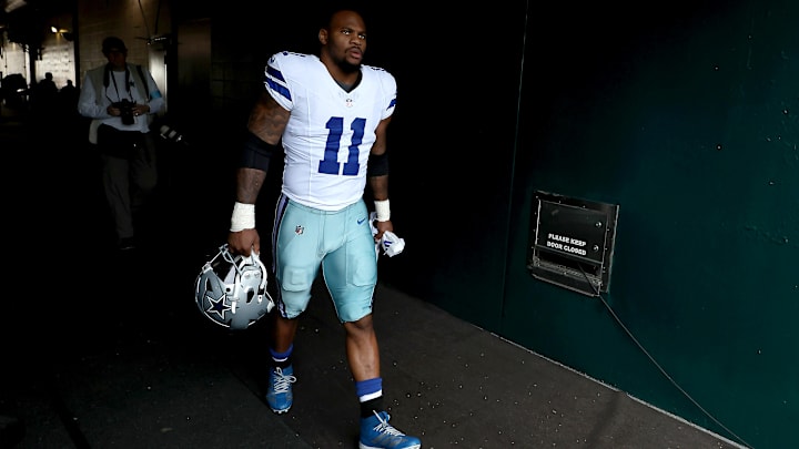 Micah Parsons walking through the tunnel at Lincoln Financial Field