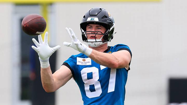 Jacksonville Jaguars tight end Nate Boerkircher (87) catches a pass during rookie minicamp at the Miller Electric Center, Saturday, May 9, 2026 in Jacksonville, Fla. Today was the second of a three day camp concluding Sunday. Jacksonville Jaguars tight end Nate Boerkircher (87) catches a pass during rookie minicamp at the Miller Electric Center, Saturday, May 9, 2026 in Jacksonville, Fla. Today was the second of a three day camp concluding Sunday.