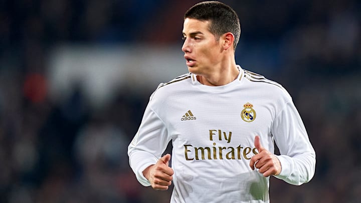 James Rodríguez vestiu a camisa do Real Madrid em 2014 James Rodríguez vestiu a camisa do Real Madrid em 2014