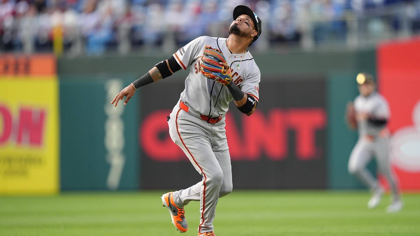 Walk-Off Winners end an awful April as the Giants are swept by the Phillies