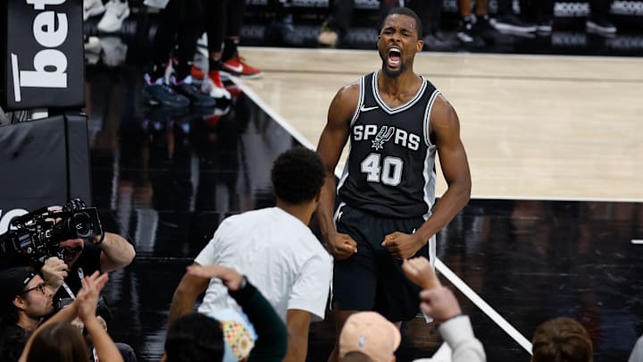 Golden State Warriors v San Antonio Spurs