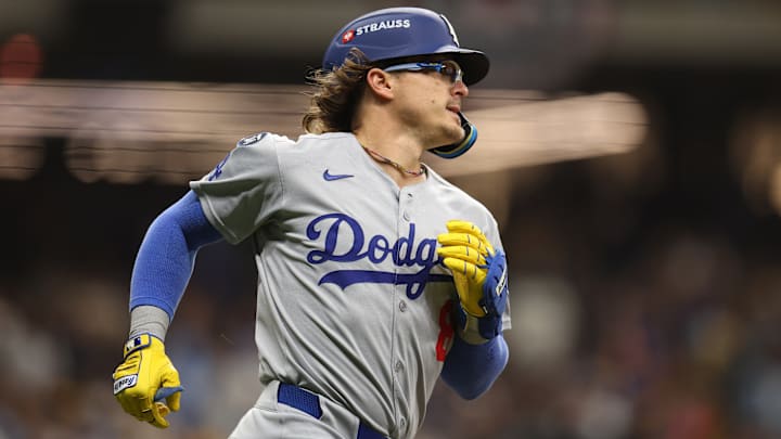 National League Championship Series - Los Angeles Dodgers v Milwaukee Brewers - Game Two National League Championship Series - Los Angeles Dodgers v Milwaukee Brewers - Game Two