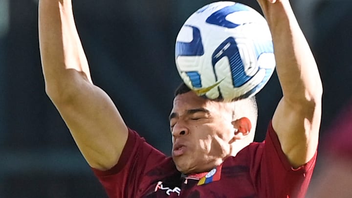 FBL-SOUTHAM-U20-VEN-URU