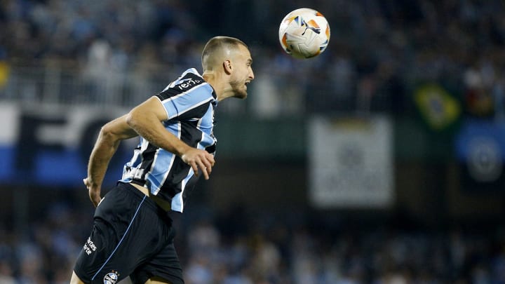 Rodrigo Ely foi muito criticado nas redes sociais