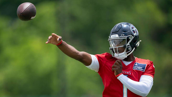 Tennessee Titans quarterback Cam Ward.