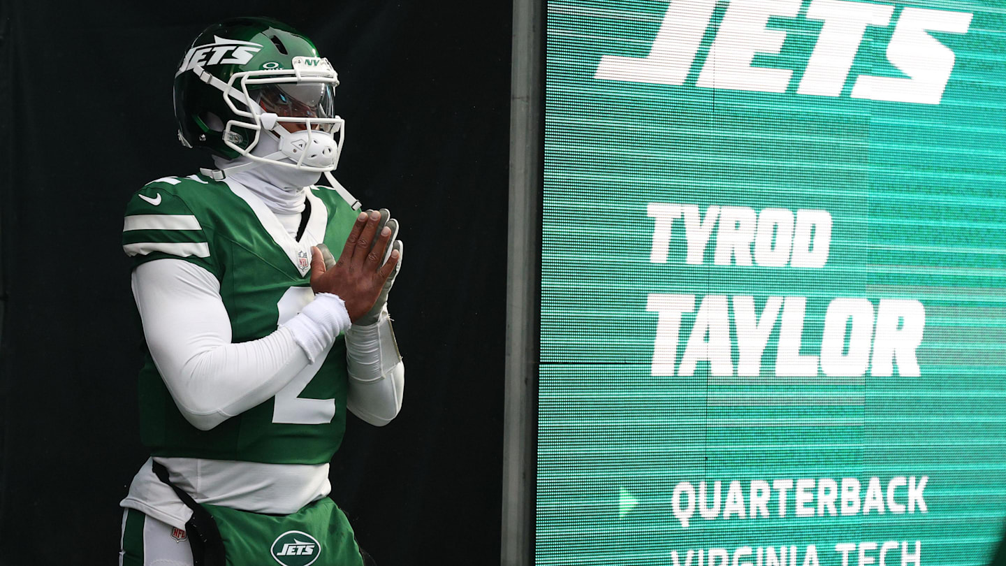 3 Jets Free Agents Who Could Still Re-Sign With New York