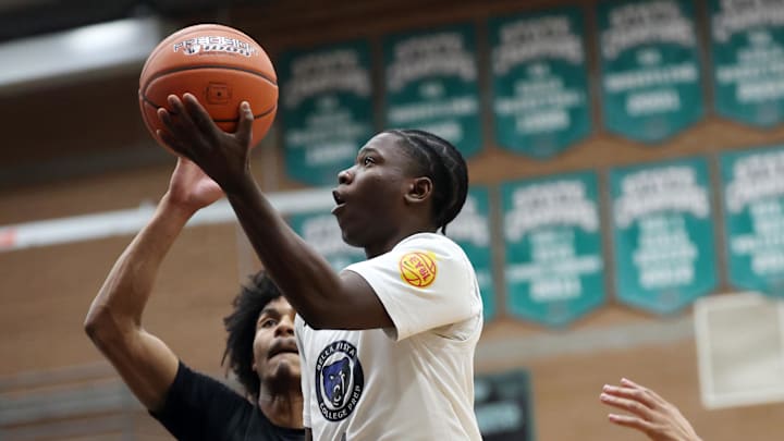 Syracuse basketball 2025 4-star commit Sadiq White and 2026 4-star recruiting target Miles Sadler have scored top honors.