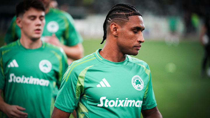 Panathinaikos host Chelsea