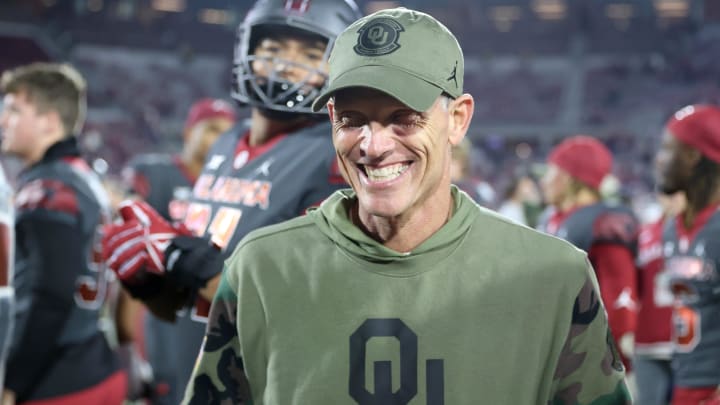 Oklahoma head coach Brent Venables celebrates with the team following a college football game between the University of Oklahoma Sooners and the West Virginia Mountaineers at Gaylord Family-Oklahoma Memorial Stadium in Norman, Okla., Saturday, Nov., 11, 2023.