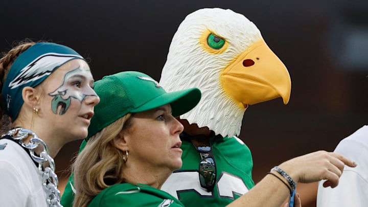 Philadelphia Eagles v Los Angeles Rams