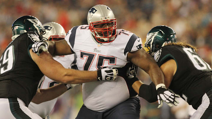 August 15, 2014 Foxboro, MA The New England Patriots host the Philadelphia Eagles in a pre-season game at Gillette stadium. Patriots defensive lineman #75 Vince Wilfork gets double-teamed while he rushes the quarterback in the 1st quarter.
Wilfork Patseagles Bb August 15, 2014 Foxboro, MA The New England Patriots host the Philadelphia Eagles in a pre-season game at Gillette stadium. Patriots defensive lineman #75 Vince Wilfork gets double-teamed while he rushes the quarterback in the 1st quarter.
Wilfork Patseagles Bb