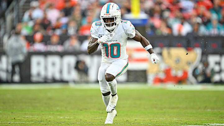 Miami Dolphins v Cleveland Browns