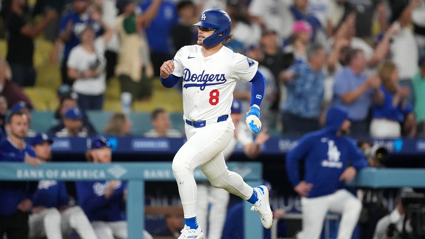 Dodgers Cut Ties With Veteran, Officially Bring Back Kiké Hernandez