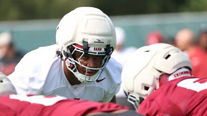 8/26/26 MFB Fall camp Practice 17 Alabama Defensive Lineman Devan Thompkins (1) 8/26/26 MFB Fall camp Practice 17 Alabama Defensive Lineman Devan Thompkins (1)