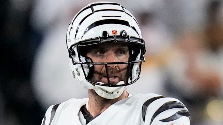 Cincinnati Bengals quarterback Joe Flacco (16) should be one of the top waiver wire options for fantasy football managers ahead of Week 8.