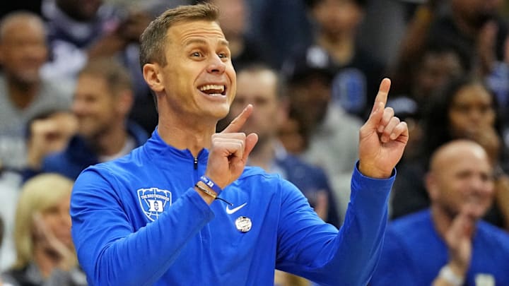 Duke coach Jon Scheyer 