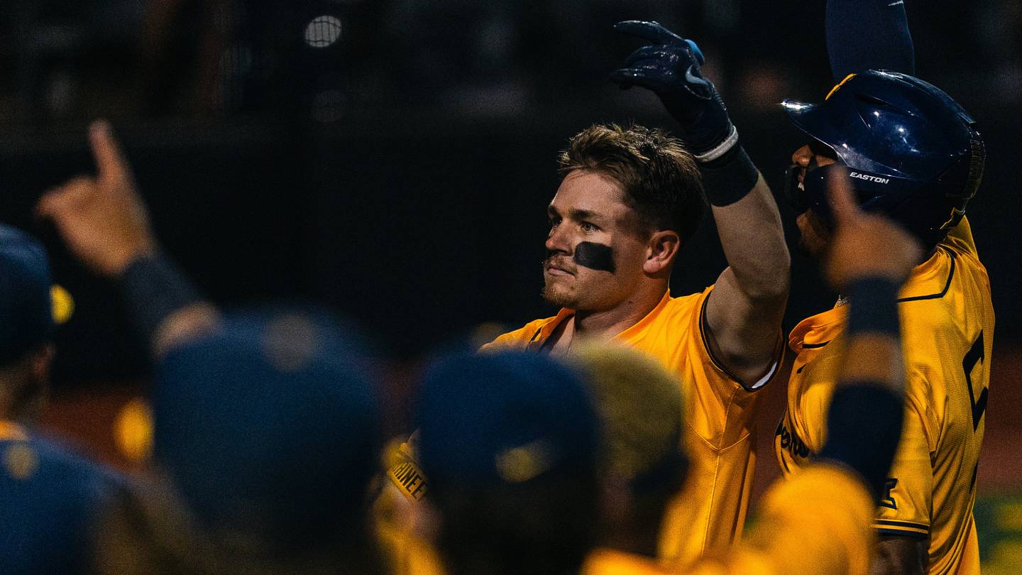 MAILBAG: Morgantown Miracle, Umpires, Sabins, the Future + More