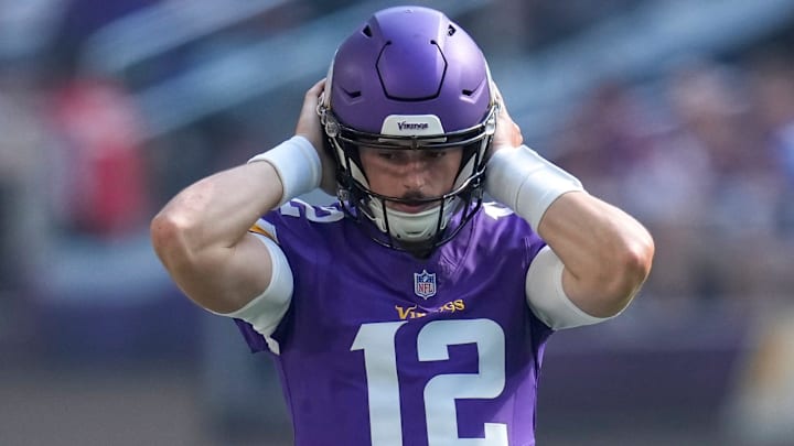 Minnesota Vikings quarterback Max Brosmer (12) enters the game in the fourth quarter of the NFL Week 3 game between the Minnesota Vikings and the Cincinnati Bengals at U.S. Bank Stadium in Minneapolis on Sunday, Sept. 21, 2025. The Vikings won, 48-10.