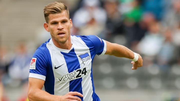 Florian Niederlechner wechselt zum TSV 1860 München Florian Niederlechner wechselt zum TSV 1860 München