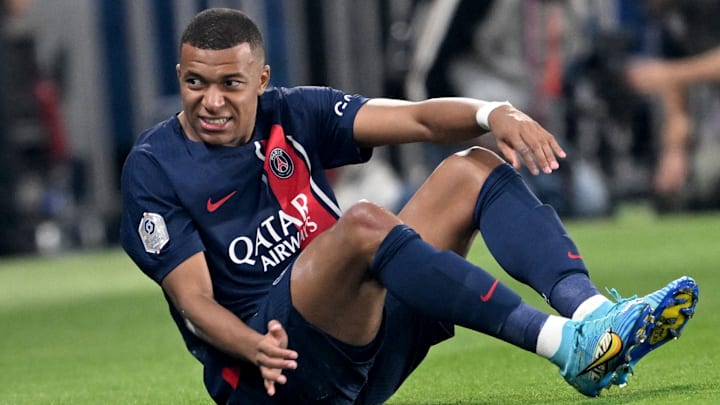 Kylian Mbappé est sorti sur blessure lors du Classique ce dimanche soir.