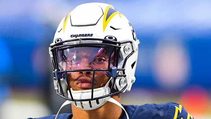 Former Chargers safety Nasir Adderley