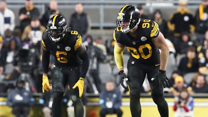 Oct 28, 2024; Pittsburgh, Pennsylvania, USA; Pittsburgh Steelers linebacker Patrick Queen (6) and linebacker T.J. Watt (90) at the line of scrimmage against the New York Giants during the fourth quarter at Acrisure Stadium. Mandatory Credit: Charles LeClaire-Imagn Images
