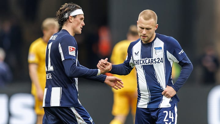 Jon Dagur Thorsteinsson (rechts) verlässt Hertha